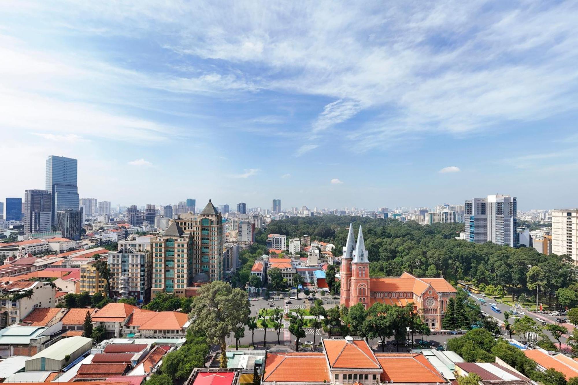 Jw Marriott Hotel And Suites Saigon Ho-Chi-Minh-Stadt Exterior foto