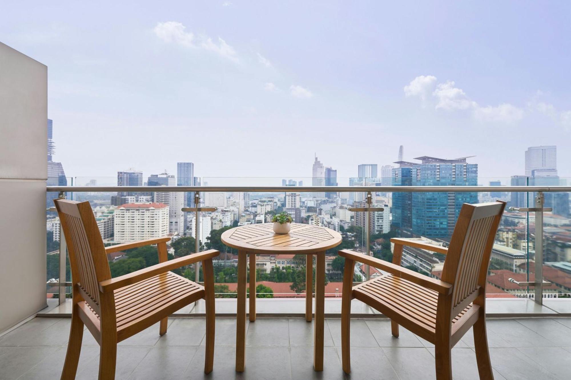 Jw Marriott Hotel And Suites Saigon Ho-Chi-Minh-Stadt Exterior foto