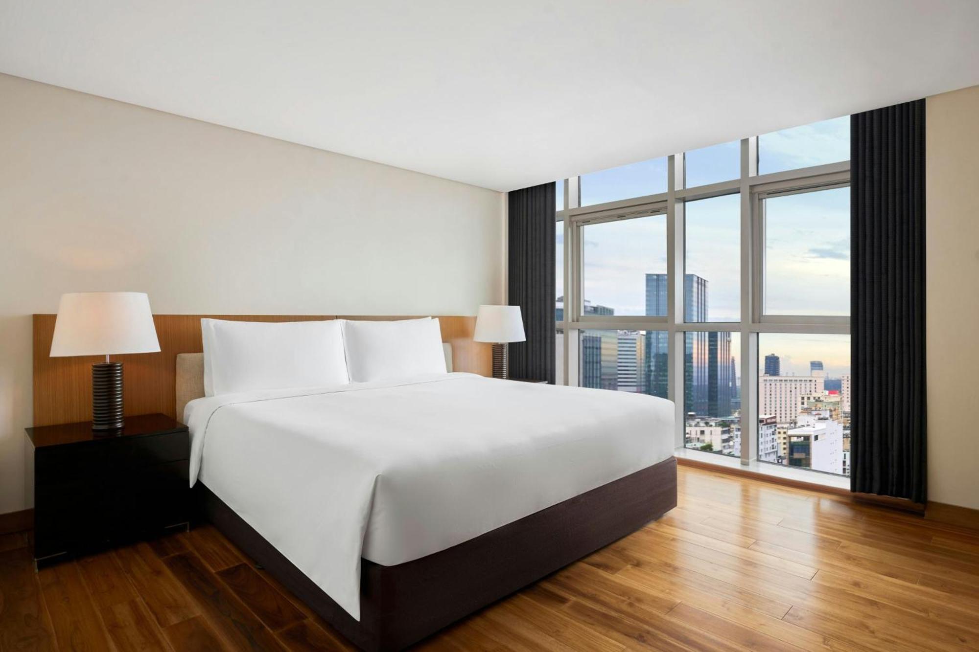 Jw Marriott Hotel And Suites Saigon Ho-Chi-Minh-Stadt Exterior foto